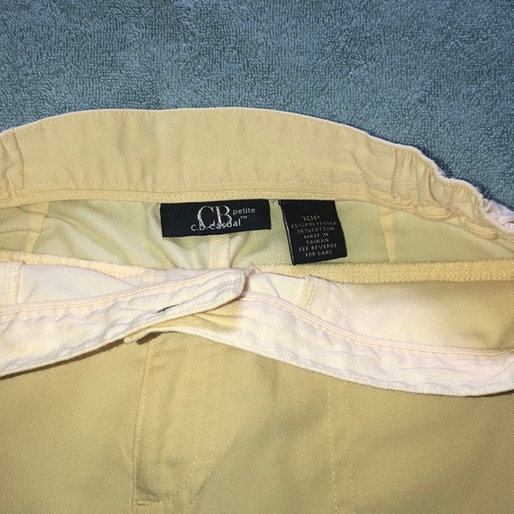 CB Casual Petite - Picture 3 of 5